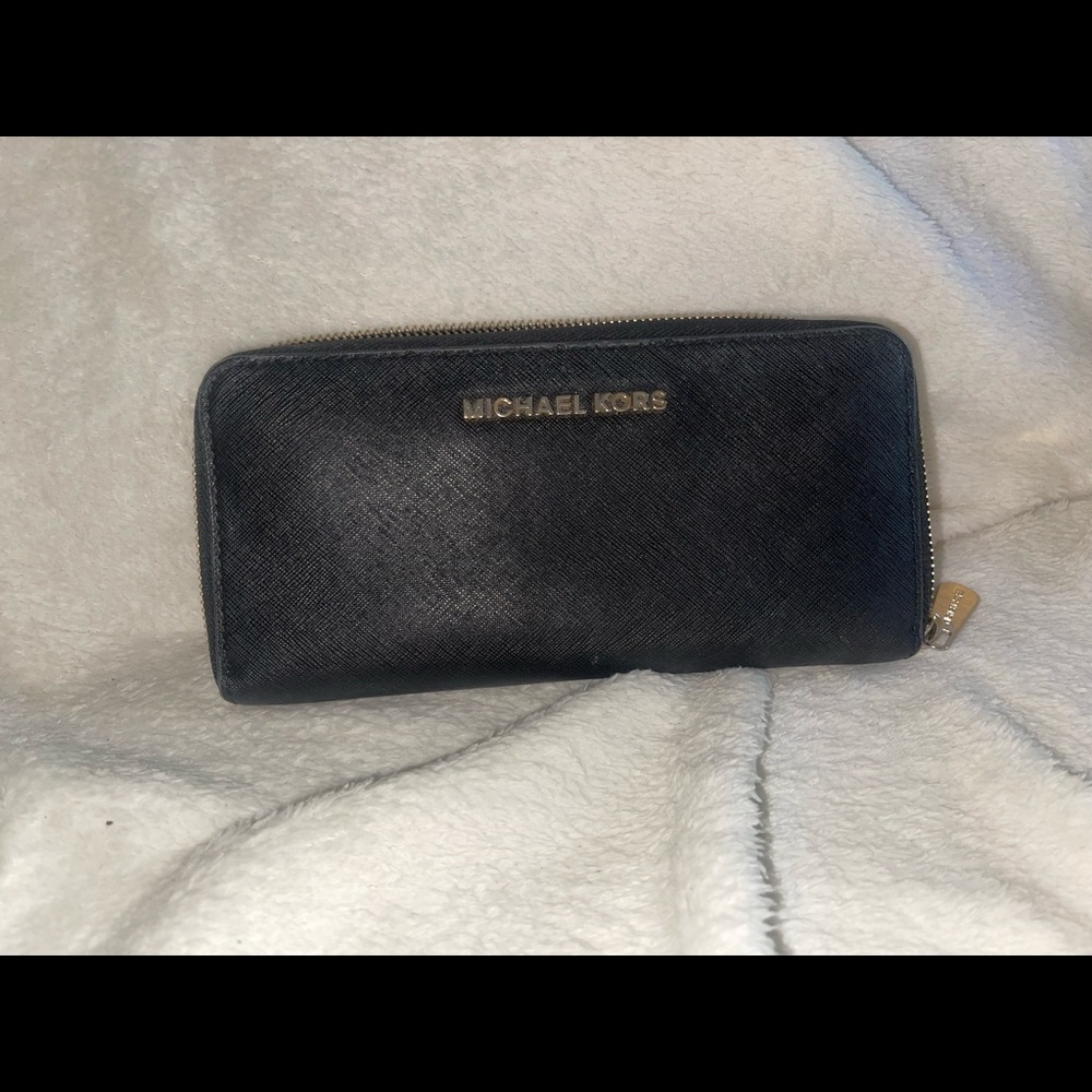 Black Michael Kors Wallet